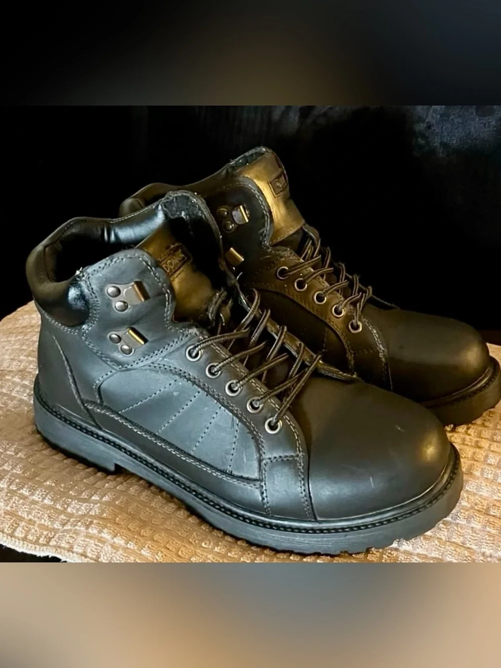 Men's Black Leather Padded Ankle Boots